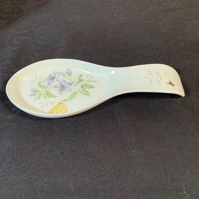 LOT81: Lenox Butterfly Meadow, Mugs, Travel Mug, Napkin Holder, Spoon Rest and Napkin Holder