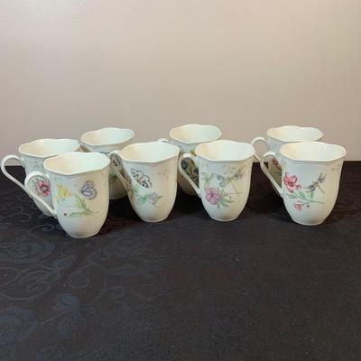 LOT81: Lenox Butterfly Meadow, Mugs, Travel Mug, Napkin Holder, Spoon Rest and Napkin Holder