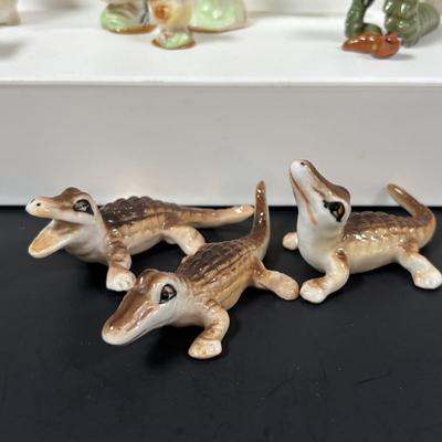 LOT 110: Wildlife Miniatures: Alligators, Bears, Lions, Pheasant and More