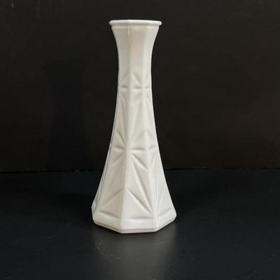 LOT 114: Vintage Milk Glass Collection