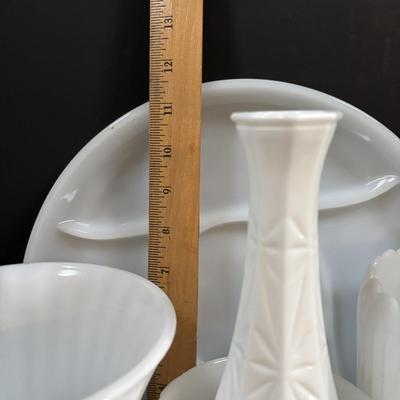 LOT 114: Vintage Milk Glass Collection