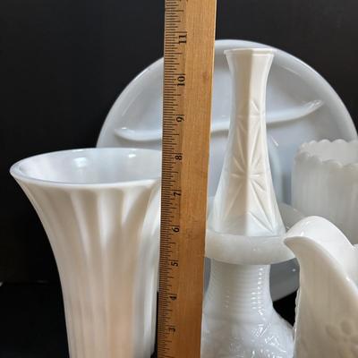 LOT 114: Vintage Milk Glass Collection