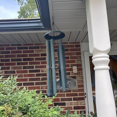 LOT 122: Wind Chimes (42"inches)