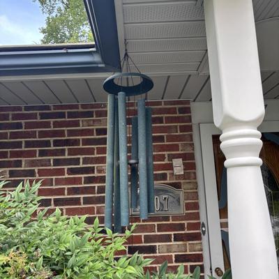 LOT 122: Wind Chimes (42"inches)
