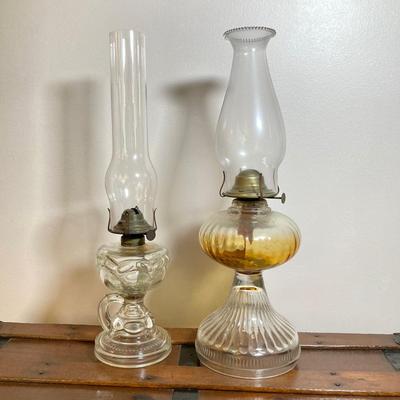 LOT 140: Vintage Glass Oil Lamps with Collection of Cat's Meow Philadelphia and Americana Barn Series Collectibles