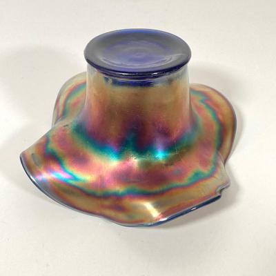LOT 150: Collection of Decorative Serving Glass - Iridescent / Carnival and More