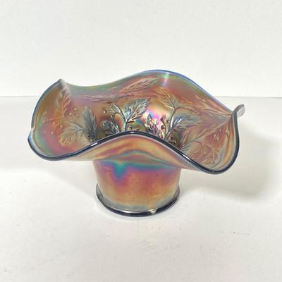 LOT 150: Collection of Decorative Serving Glass - Iridescent / Carnival and More