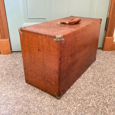 LOT 156: Vintage Machinist's Wooden Storage / Tool Box