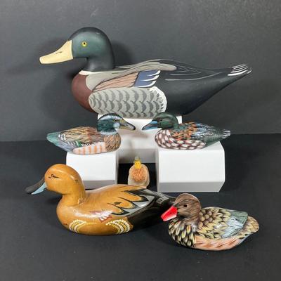 LOT 158: Wood Duck Collection - Hand Painted, Price Products and More