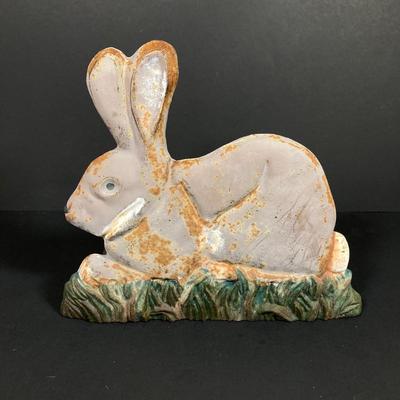 LOT 160: Vintage Cast Iron Rabbit / Bunny Hose Hanger Rack and Boot Cleaner