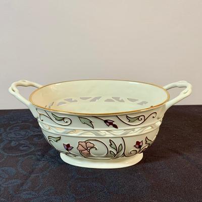 LOT 163: Lenox Gilded Garden Basket, Housewarming Divided Condiment Dish, and Cherished Friends Trinket Box