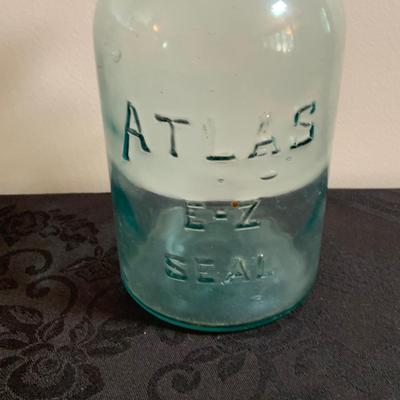 LOT 166: Vintage/Antique Canning Jars and John Wanamakers Jar