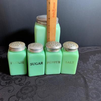 LOT 167: Jadeite Shakers and Jar