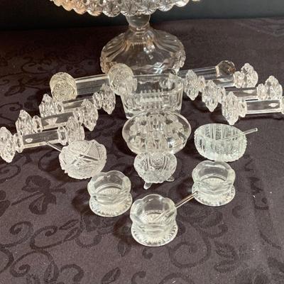 LOT 168: Vintage/Antique Crystal Knife Rests, Salt Dishes, Cake Stand, Flower Frog and More