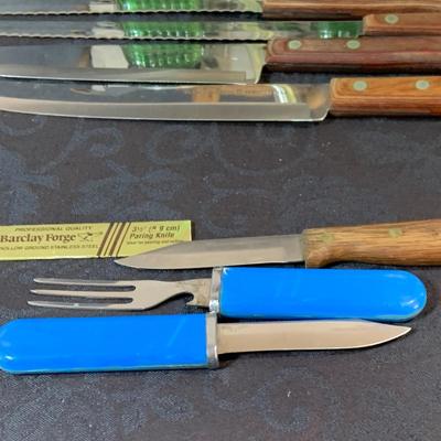 LOT 169: Vintage Kitchen Gadgets, Knives, Green Glass Shakers and More