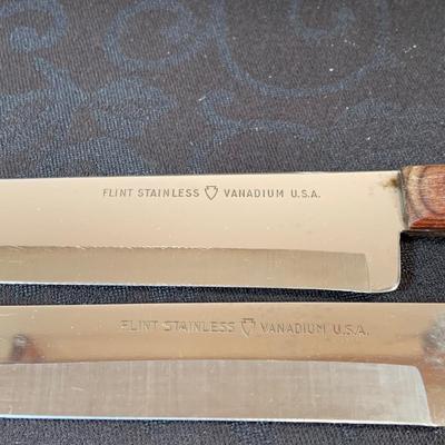 LOT 169: Vintage Kitchen Gadgets, Knives, Green Glass Shakers and More