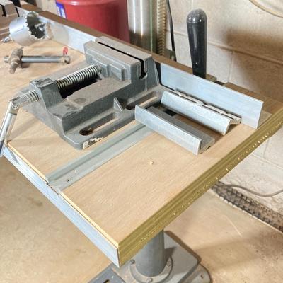 LOT 217: Ridgid Drill Press Model DP15501