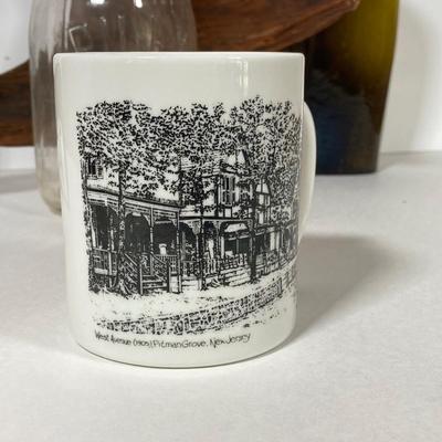 LOT 220: Vintage Glassware - Pitman (Riley and The Grove), Glassboro State College Summit Meeting and More