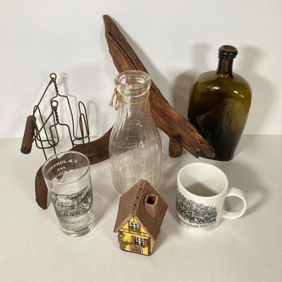 LOT 220: Vintage Glassware - Pitman (Riley and The Grove), Glassboro State College Summit Meeting and More