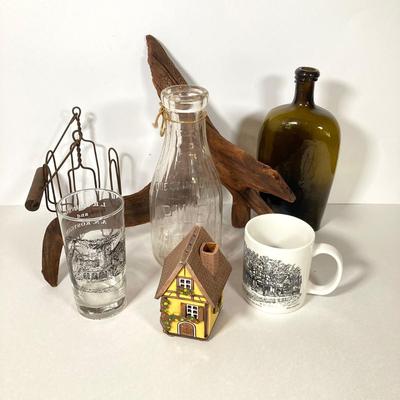 LOT 220: Vintage Glassware - Pitman (Riley and The Grove), Glassboro State College Summit Meeting and More