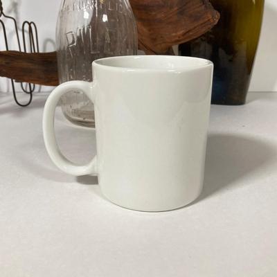 LOT 220: Vintage Glassware - Pitman (Riley and The Grove), Glassboro State College Summit Meeting and More