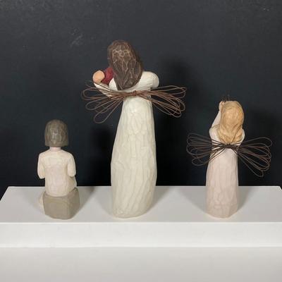 LOT 221: Collection of Willow Tree Figurines (Angel of the Heart, Angel of Freedom and Wisdom), Glass Paperweight with Brass and Glass...