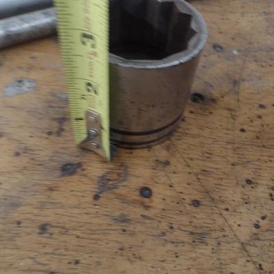 Large Drive Breaker Extension Bar, Socket Bar, and 2" Socket 3/4" Drive (#10)