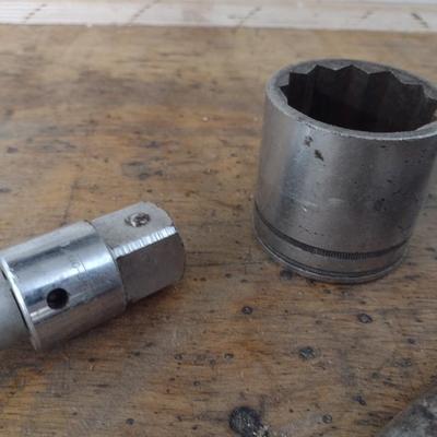 Large Drive Breaker Extension Bar, Socket Bar, and 2" Socket 3/4" Drive (#10)
