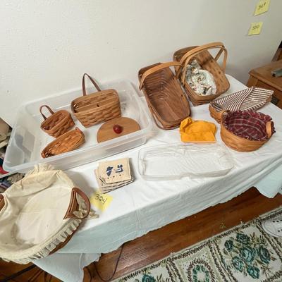 Lot 324 Small Longaberger Basket lot