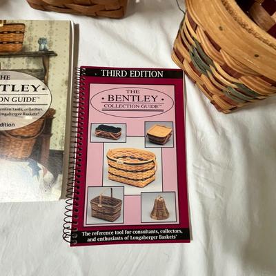 Lot 327 Longaberger small baskets