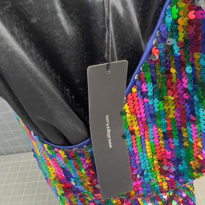 Sale Photo Thumbnail #848: NEW WITH TAGS! Sequined Dress Size Small WOW!!!! 