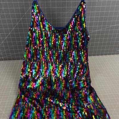 Sale Photo Thumbnail #846: NEW WITH TAGS! Sequined Dress Size Small WOW!!!! 