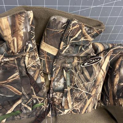 Sale Photo Thumbnail #928: NEW WOW!!! Great for the Little Outdoor Type - Pull Over. 