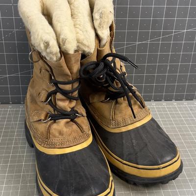 Sale Photo Thumbnail #966: Men's Used. Size 8 Usable. 