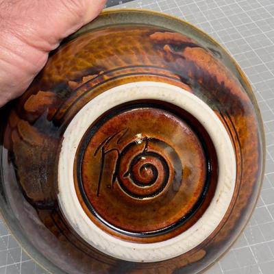 Sale Photo Thumbnail #1060: 8" Diameter. Nice Good Condition. 