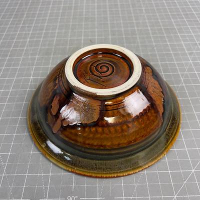 Sale Photo Thumbnail #1061: 8" Diameter. Nice Good Condition. 