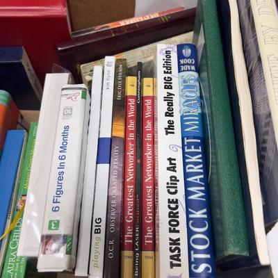 Sale Photo Thumbnail #1162: Mixed up lot of Readable Books! 
