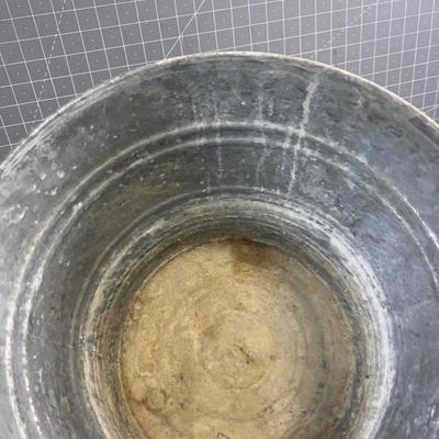 Sale Photo Thumbnail #1212: Natural Rusty Bucket. Used. 