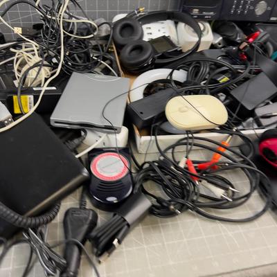 Super Lot of Computer / Electronics: Power Supply, Keyboard, Components