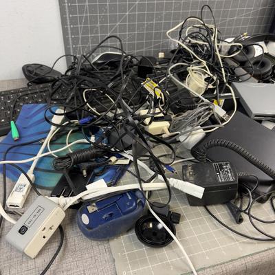 Super Lot of Computer / Electronics: Power Supply, Keyboard, Components