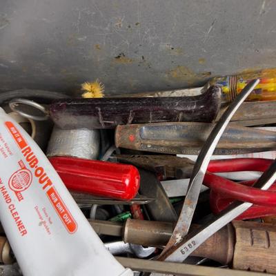 CRAFTSMAN Tool Box with Tools