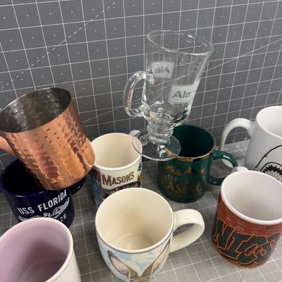 One Dozen Coffee Cups 