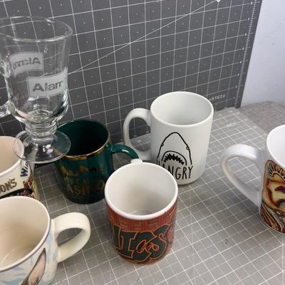 One Dozen Coffee Cups 