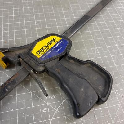Quick Grip Bar Clap 