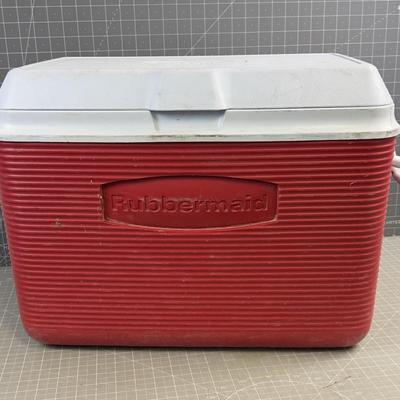 Rubbermaid Cooler, Red 
