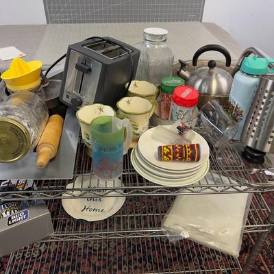 Sale Photo Thumbnail #1652: GOOD THING for the kitchen. Can't go wrong here. 