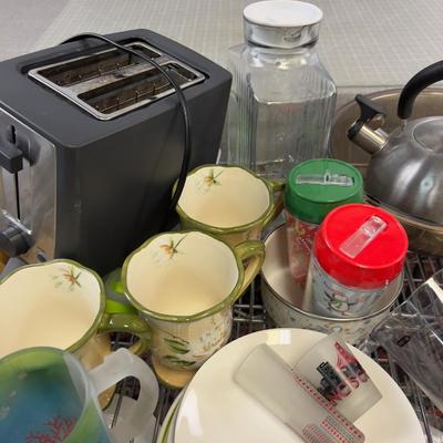 Sale Photo Thumbnail #1654: GOOD THING for the kitchen. Can't go wrong here. 