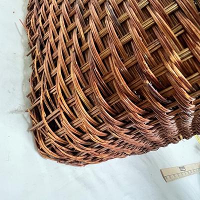 Lot 333 Quilt topped basket