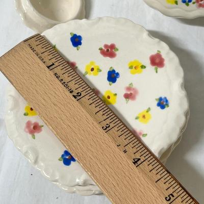 Lot 352 Doll Tea set