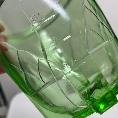 Lot 354 Uranium Glass lot